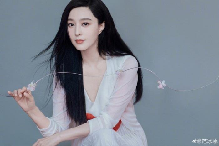 Phạm Băng Băng đối mặt lệnh cấm livestream bán hàng - Báo Người lao động