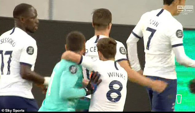 Son Heung-min bị gây hấn, Tottenham ăn may Everton vào Top 8 - Ảnh 5. Son Heung-min bị gây hấn, Tottenham ăn may Everton vào Top 8 - Ảnh 5.
