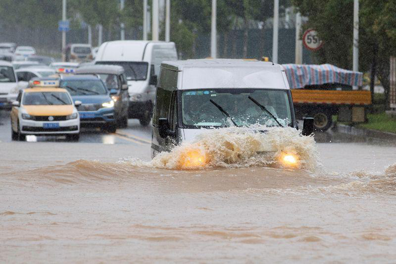 Tình Hình Nghiêm Trọng, Trung Quốc Đồng Loạt Nâng Cảnh Báo Mưa Bão, Lũ Lụt  - Báo Người Lao Động