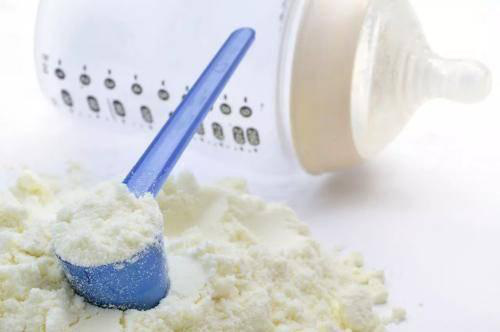 Hồng Kông phát hiện 9 loại sữa bột trẻ em có chứa chất gây ung thư - Ảnh 1.