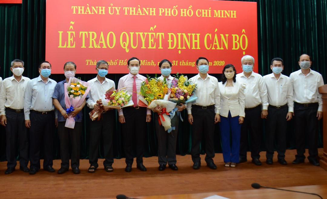 Thành ủy TP HCM điều động ông Đào Gia Vượng từ quận 7 về Bình Chánh - Ảnh 1.