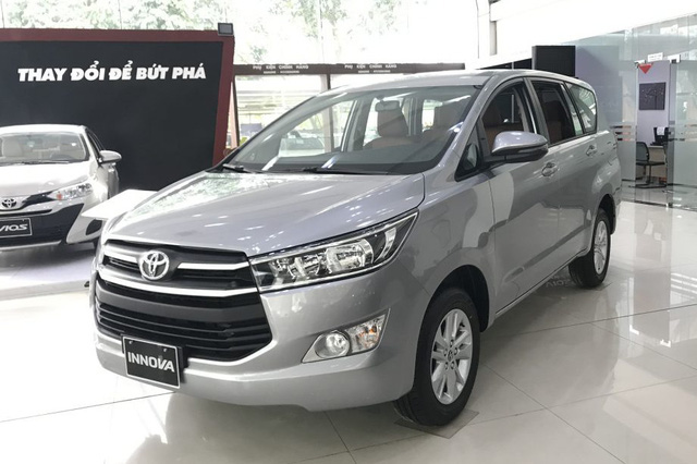 Xe Toyota tại Việt Nam hết thời giá cao: Về đúng phân khúc, bỏ lạc kèm bia - Ảnh 2.