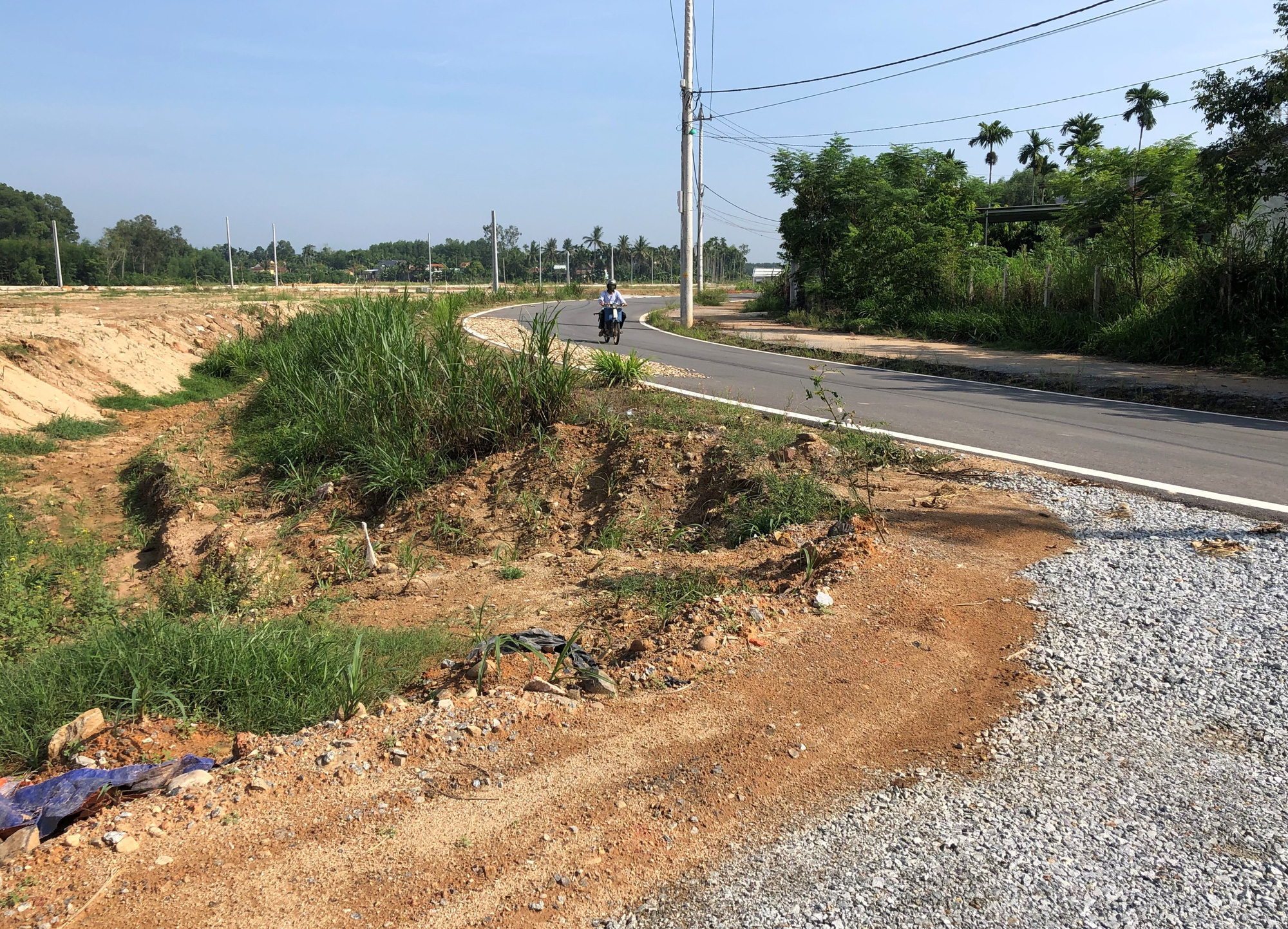 After being disciplined, the Director of the Construction Department changed to ... Director of the Department of Transportation - Photo 1.