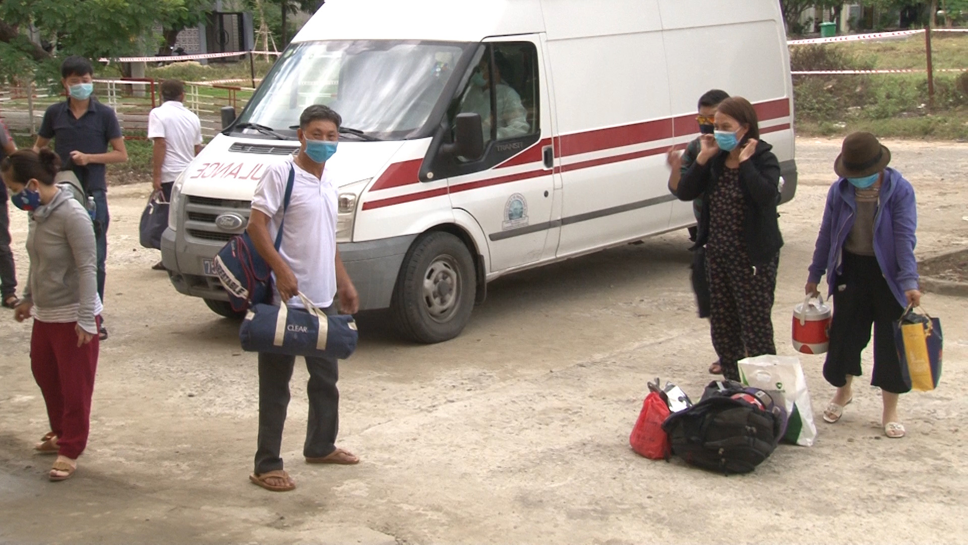 Da Nang Resumes Transport Operations: Are Da Nang People Quarantined To Towns?  Photo 2.