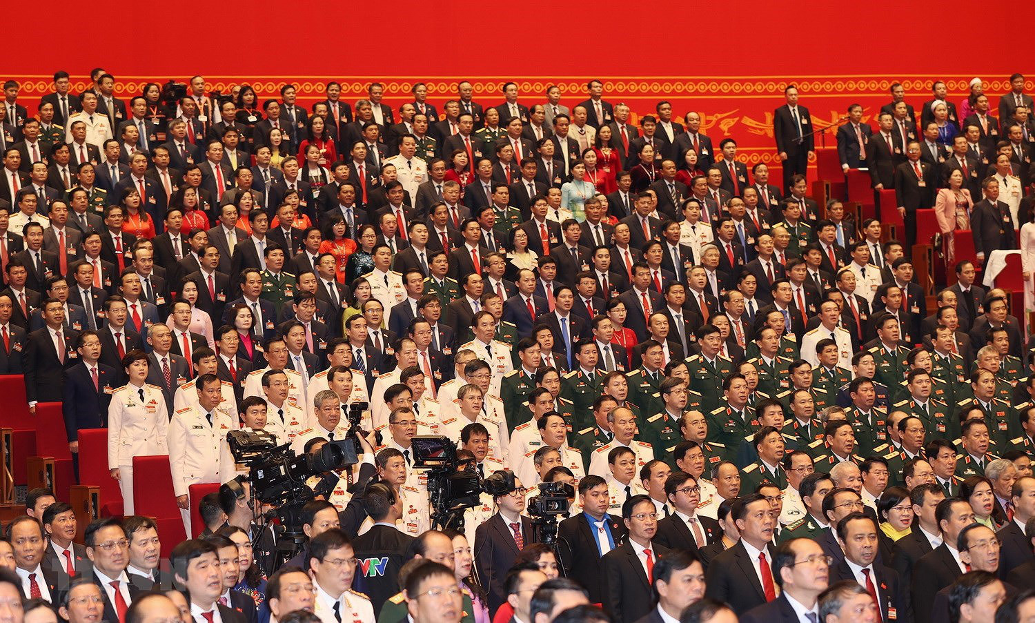Những hình ảnh phiên khai mạc Đại hội XIII của Đảng - Ảnh 13.