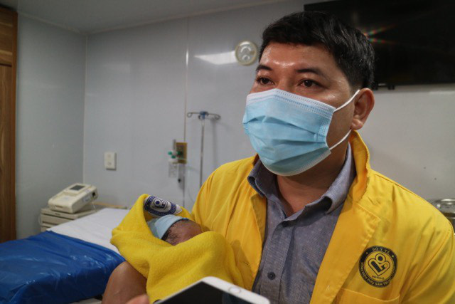 Những công dân nhí xông đất bệnh viện Tết Nguyên đán Tân Sửu - Ảnh 5.