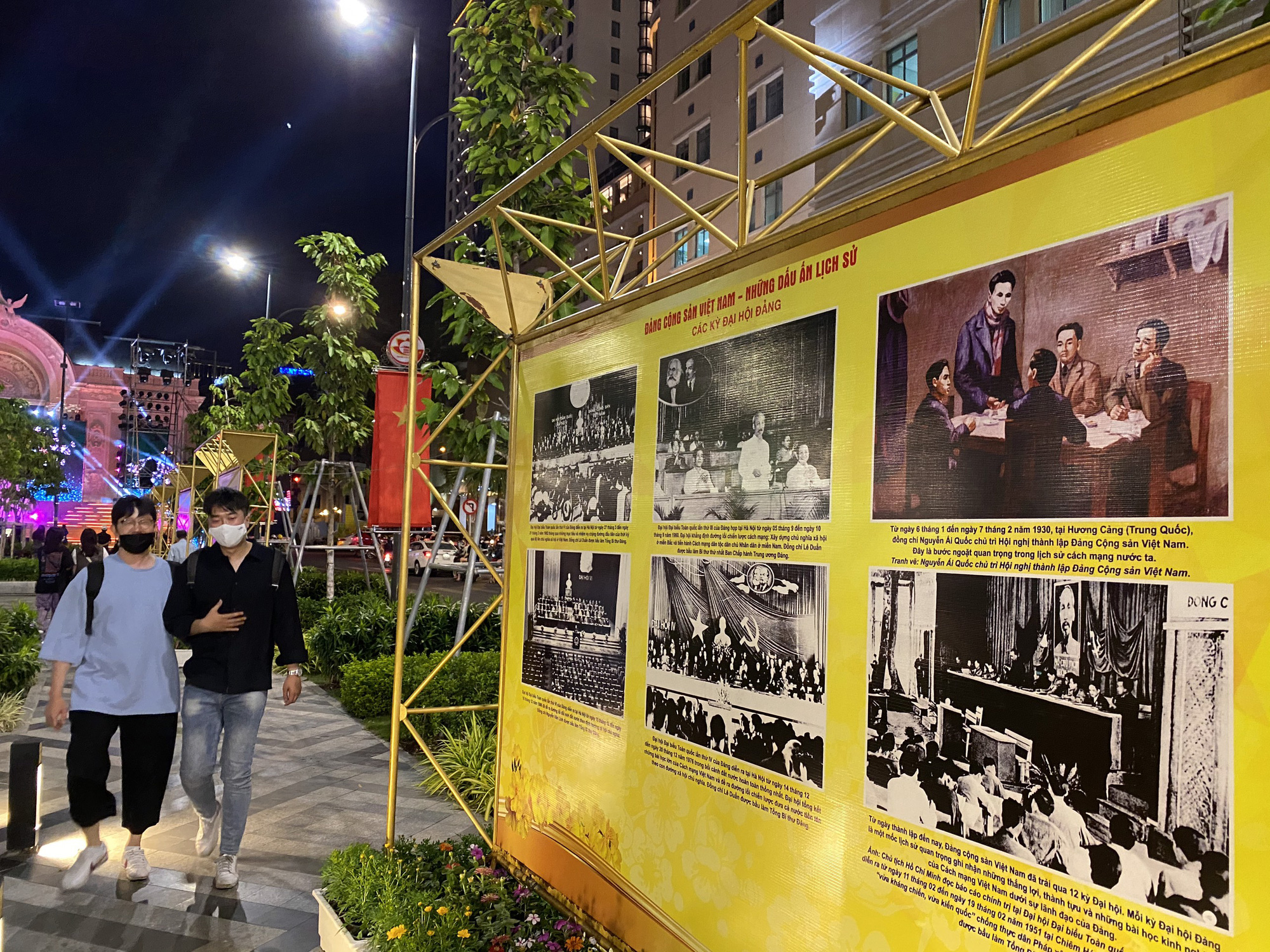 Đảng Cộng sản Việt Nam đã có một lịch sử lâu dài và phát triển không ngừng. Những hình ảnh, tài liệu về Đảng chính là cách để hiểu rõ hơn về một trong những tổ chức quan trọng nhất của đất nước ta. Click xem hình ảnh để có cái nhìn sâu sắc hơn về Đảng Cộng sản Việt Nam.