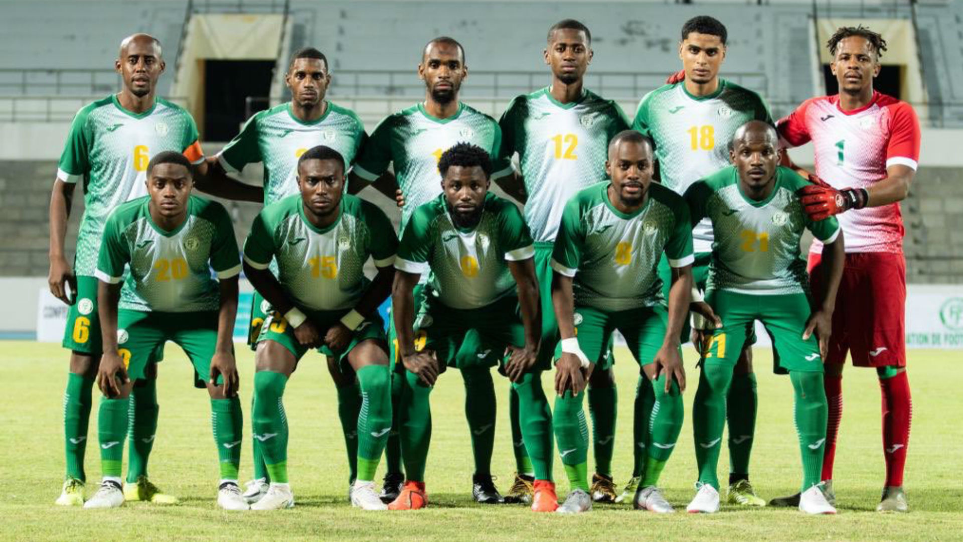 Comoros, VCK Cúp châu Phi: National team của Comoros sẽ tham gia VCK Cúp châu Phi lần đầu tiên. Điều đó tạo nên sự thú vị và hứng thú cho những người yêu mến bóng đá. Hãy cùng tìm hiểu về sự chuẩn bị của đội bóng nhỏ bé này và cổ vũ cho họ trong những trận đấu sắp tới.
