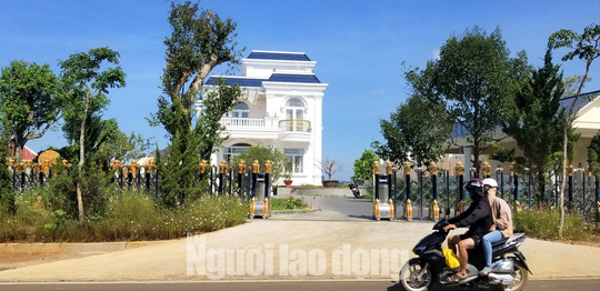 Thanh tra Sở Xây dựng Lâm Đồng vào cuộc xử lý vụ biệt thự khủng xây không phép - Ảnh 2.