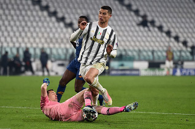 Bị Juventus đại hạ giá, Ronaldo mơ tái hồi Real Madrid - Ảnh 6.