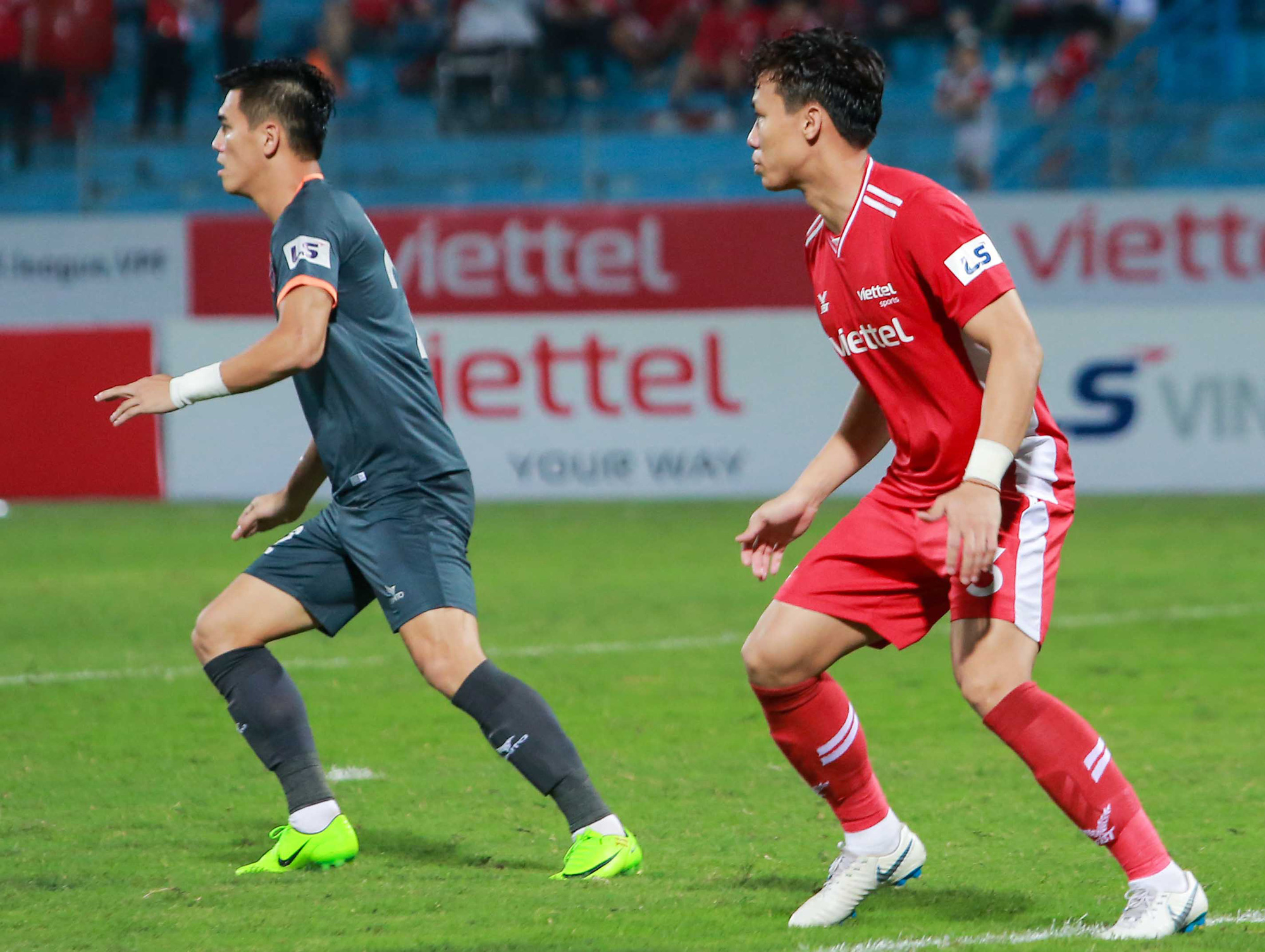 Ngọc Hải trở lại ghi bàn giúp CLB Viettel thắng đậm trước Bình Dương - Ảnh 12.