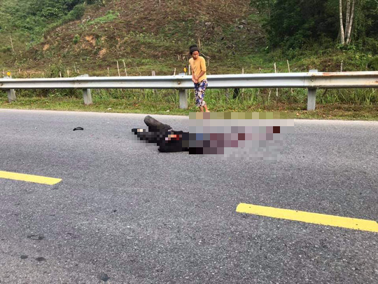 Thanh niên chết bất thường giữa đường ở Quảng Nam: Do tai nạn giao thông - Ảnh 2.