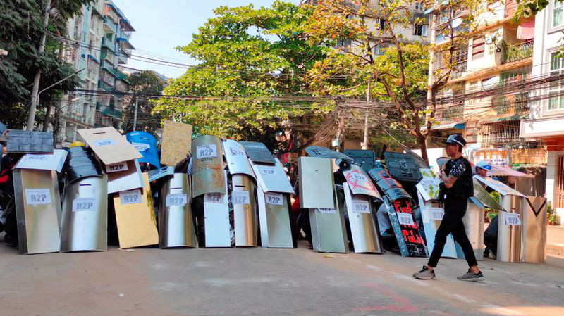 Myanmar: The protests spread, the leaders of the workers' party died - Photo 1.