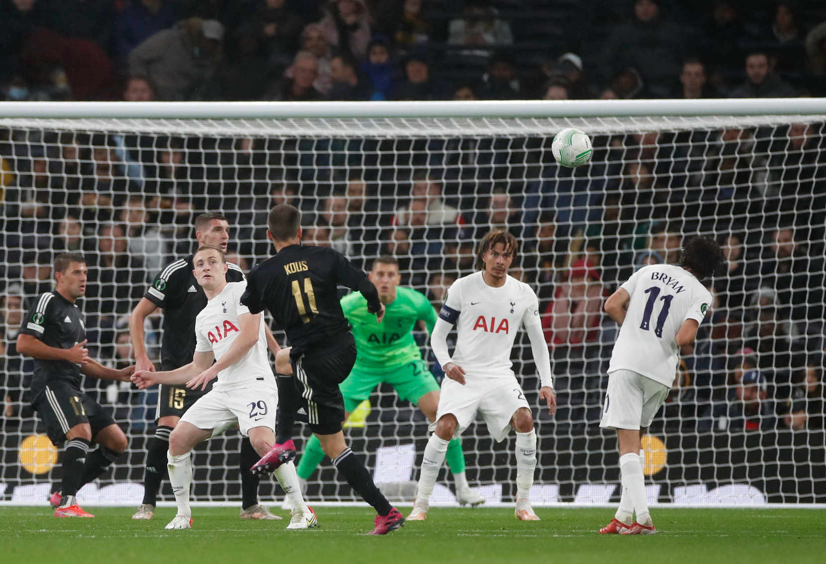 Harry Kane chói sáng, Tottenham đại thắng Europa Conference League - Ảnh 4.