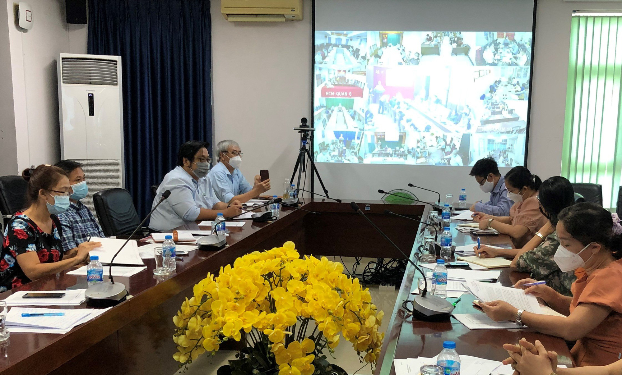 Người có tài khoản sẽ nhận tiền hỗ trợ từ gói 38.000 tỉ đồng trong tháng 10 - Ảnh 1. Người có tài khoản sẽ nhận tiền hỗ trợ từ gói 38.000 tỉ đồng trong tháng 10 - Ảnh 1.