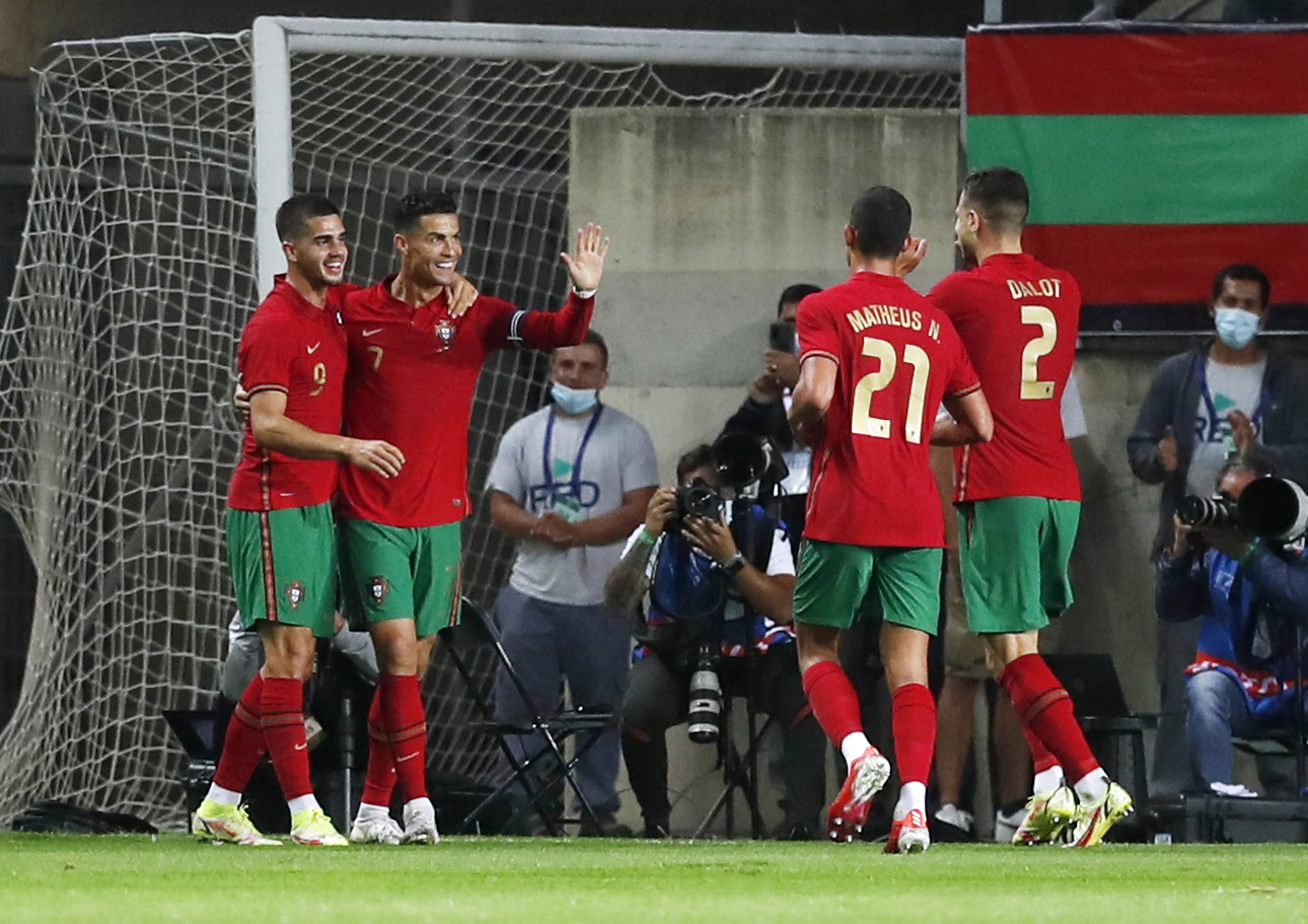 Kịch bản sốc vòng loại World Cup: Ý, Bồ Đào Nha, Hà Lan dừng bước - Ảnh 6.