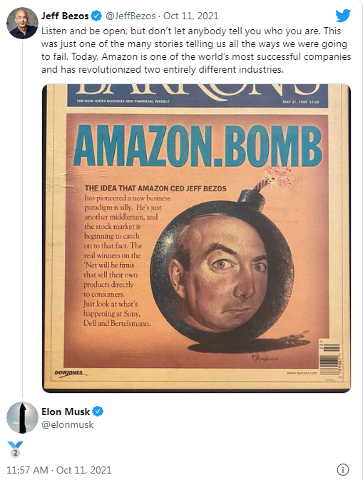 Tỉ phú Elon Musk cà khịa chua cay Jeff Bezos - Ảnh 2.