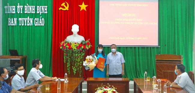Bình Định có tân giám đốc Sở Du lịch sau khi ông Nguyễn Văn Dũng mất chức vì chơi golf - Ảnh 2.