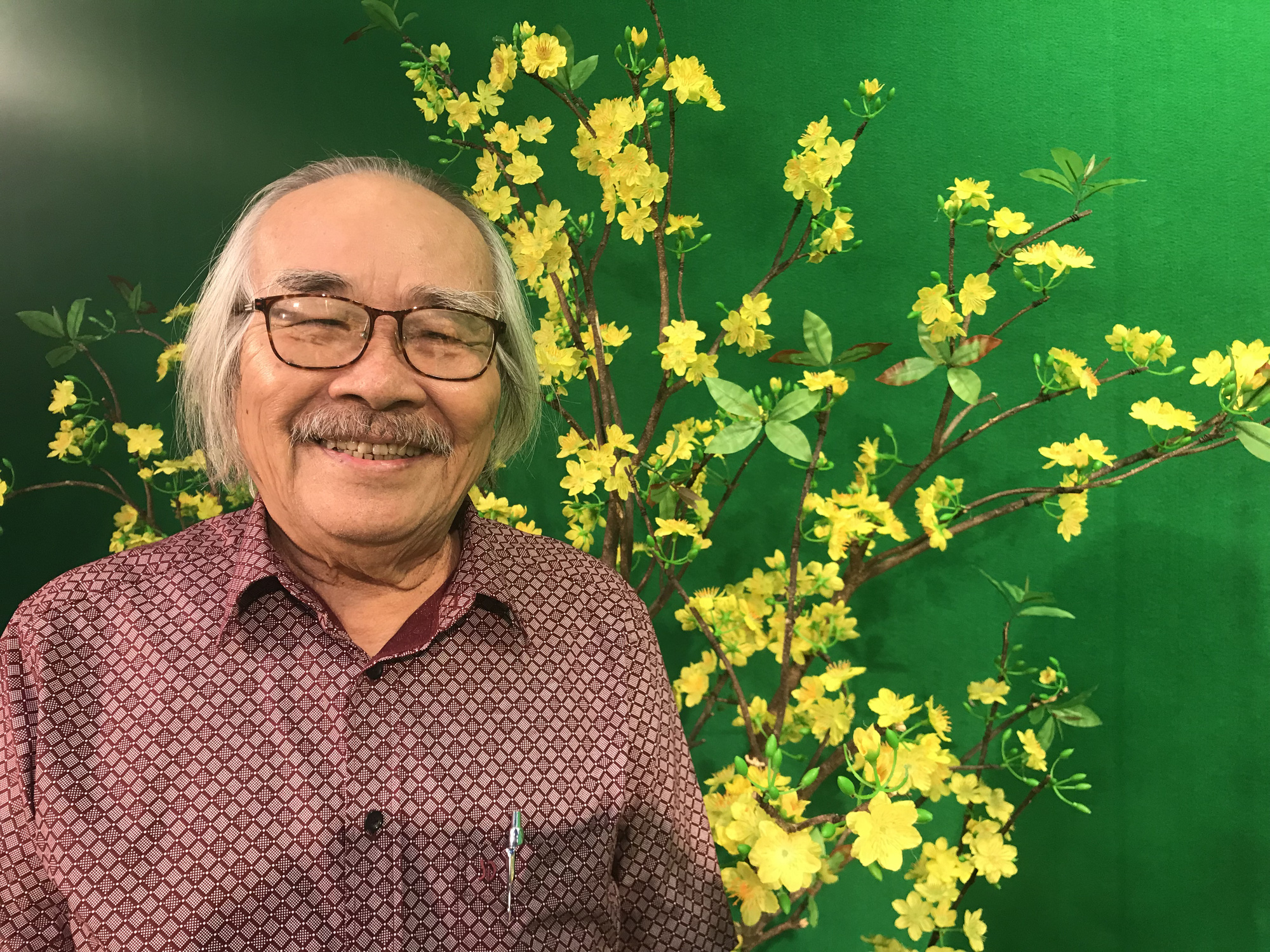 NSND TRẦN MINH NGỌC: H&atilde;y l&agrave;m nghề nghi&ecirc;m t&uacute;c v&agrave; tử tế - Ảnh 3.