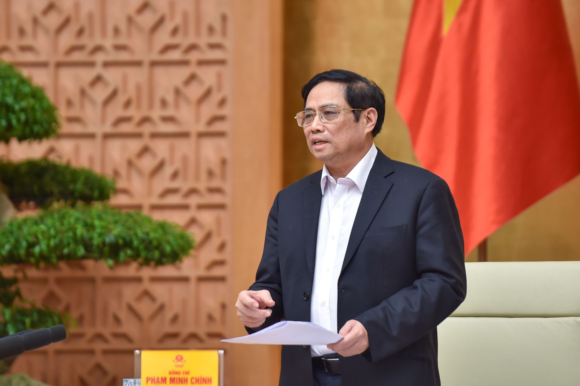 Thủ tướng: Triển khai Nghị quyết 128, cấp dưới phải phục tùng cấp trên - Ảnh 2. Thủ tướng: Triển khai Nghị quyết 128, cấp dưới phải phục tùng cấp trên - Ảnh 2.