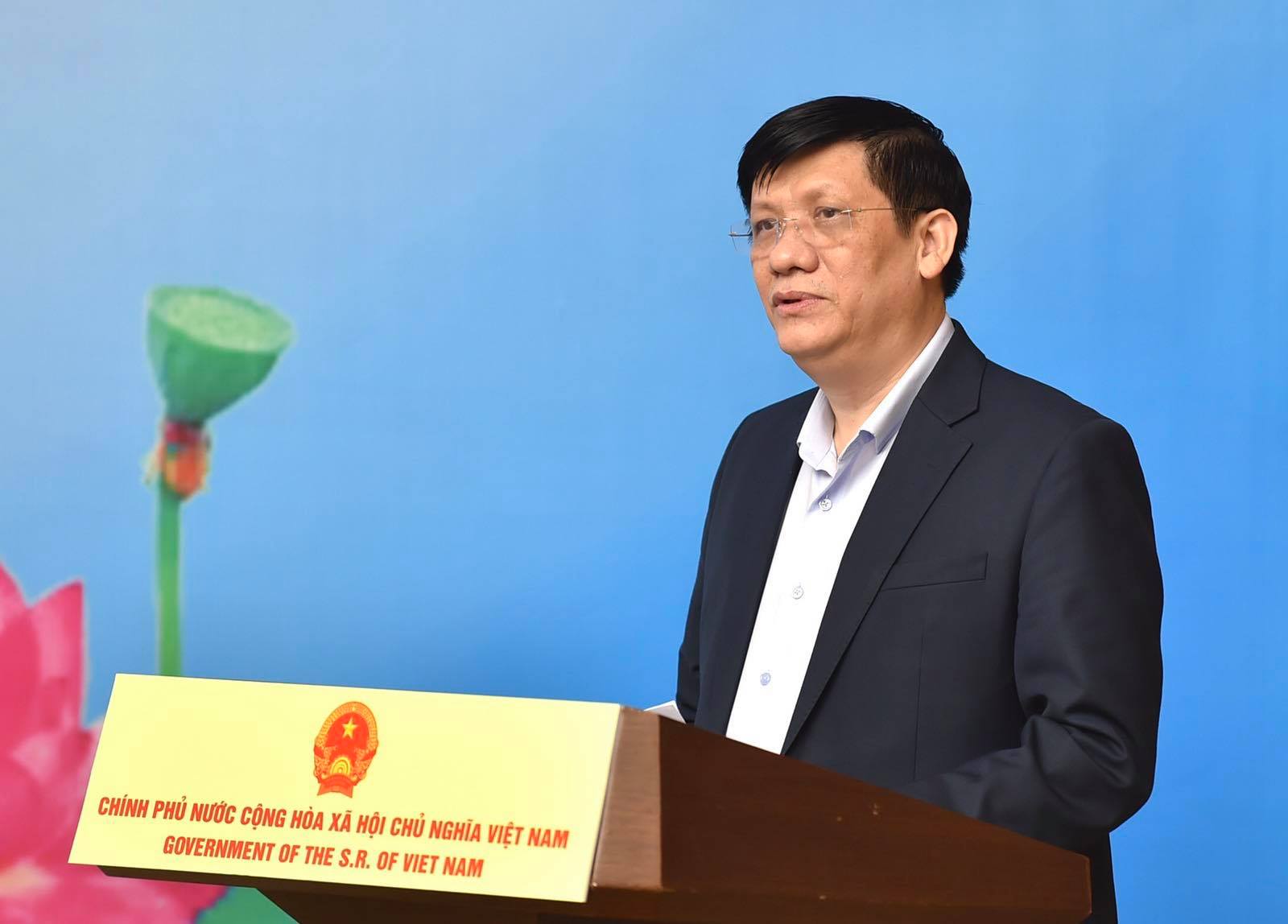 Bác sÄ© Nguyá»…n Lân Hiếu đỠnghị xoá bá» khu cách ly táºp trung, bệnh viện dã chiến - Ảnh 2. Bác sÄ© Nguyá»…n Lân Hiếu đỠnghị xoá bá» khu cách ly táºp trung, bệnh viện dã chiến - Ảnh 2.