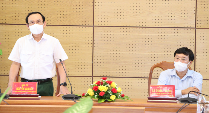 Bà thư Nguyá»…n Văn Nên hoan nghênh sá»± chia sẻ, há»— trợ chà tình cá»§a Äồng Tháp - Ảnh 1. Bà thư Nguyá»…n Văn Nên hoan nghênh sá»± chia sẻ, há»— trợ chà tình cá»§a Äồng Tháp - Ảnh 1.