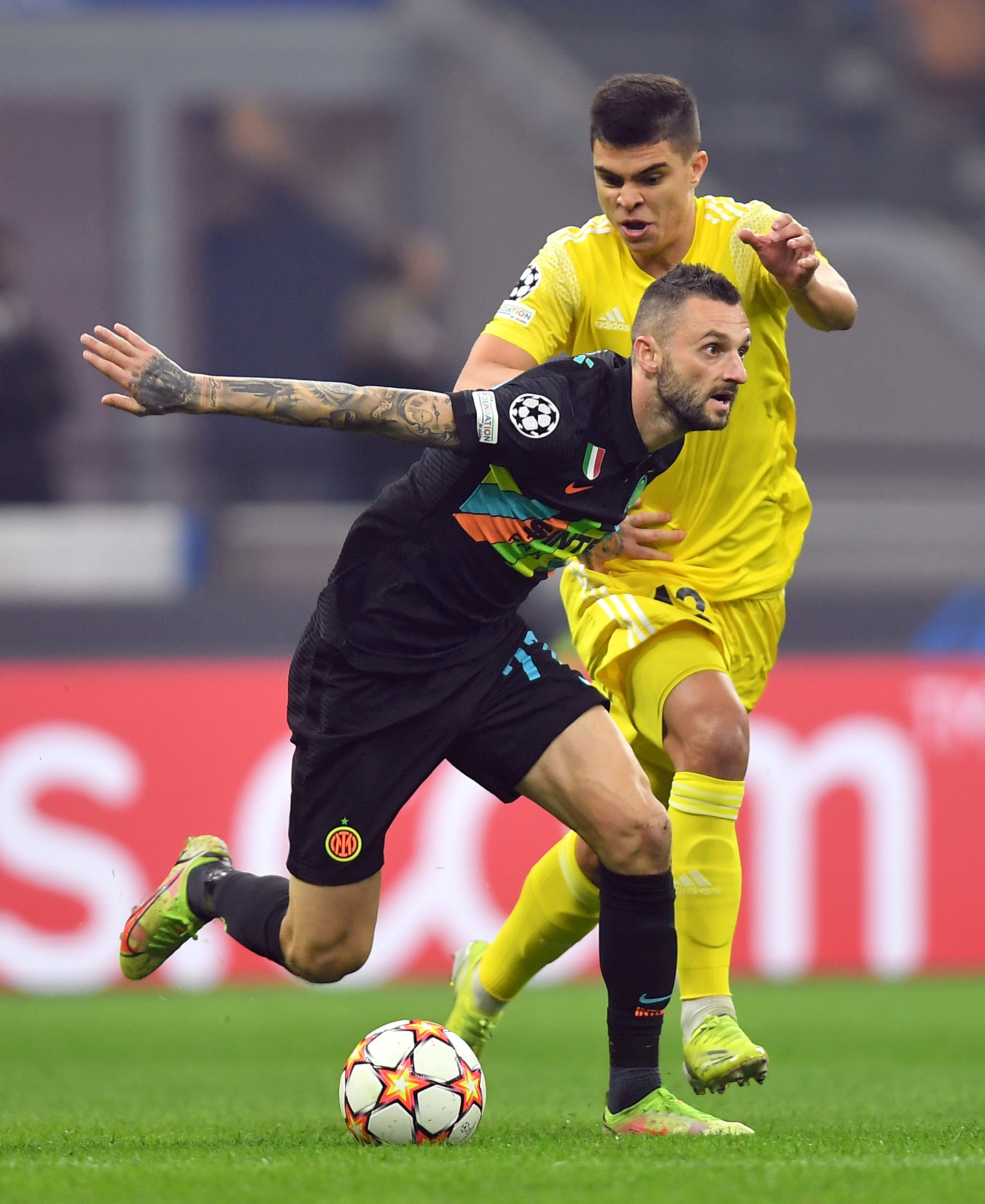 Đả bại đội đầu bảng, Inter Milan có chiến thắng đầu tiên ở Champions League - Ảnh 4. Đả bại đội đầu bảng, Inter Milan có chiến thắng đầu tiên ở Champions League - Ảnh 4.