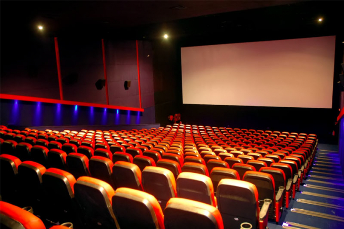 Rạp chiếu phim được hoạt động 100% công suất ở địa bàn dịch cấp độ 1 - Báo Người lao động