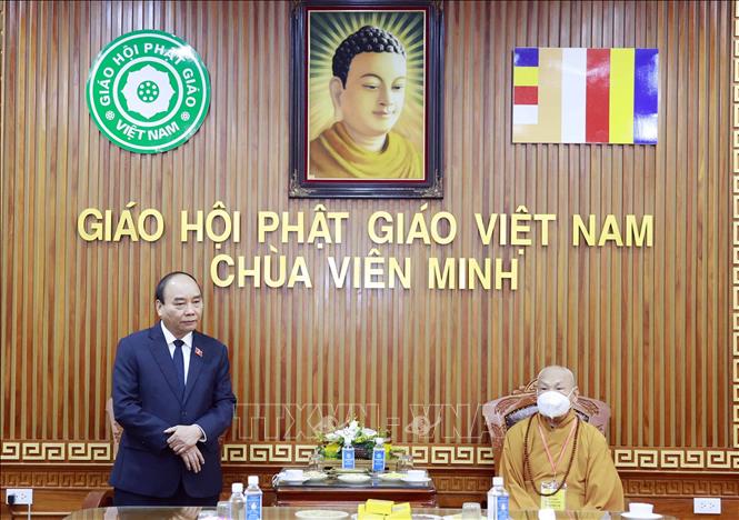 Chủ tịch nước Nguyễn Xuân Phúc viếng Đại lão Hòa thượng Thích Phổ Tuệ - Ảnh 10.