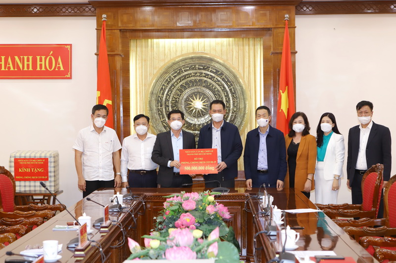 TP HCM cảm ơn tình cảm ấm áp của chính quyền, nhân dân Thanh Hóa - Ảnh 2. TP HCM cảm ơn tình cảm ấm áp của chính quyền, nhân dân Thanh Hóa - Ảnh 2.