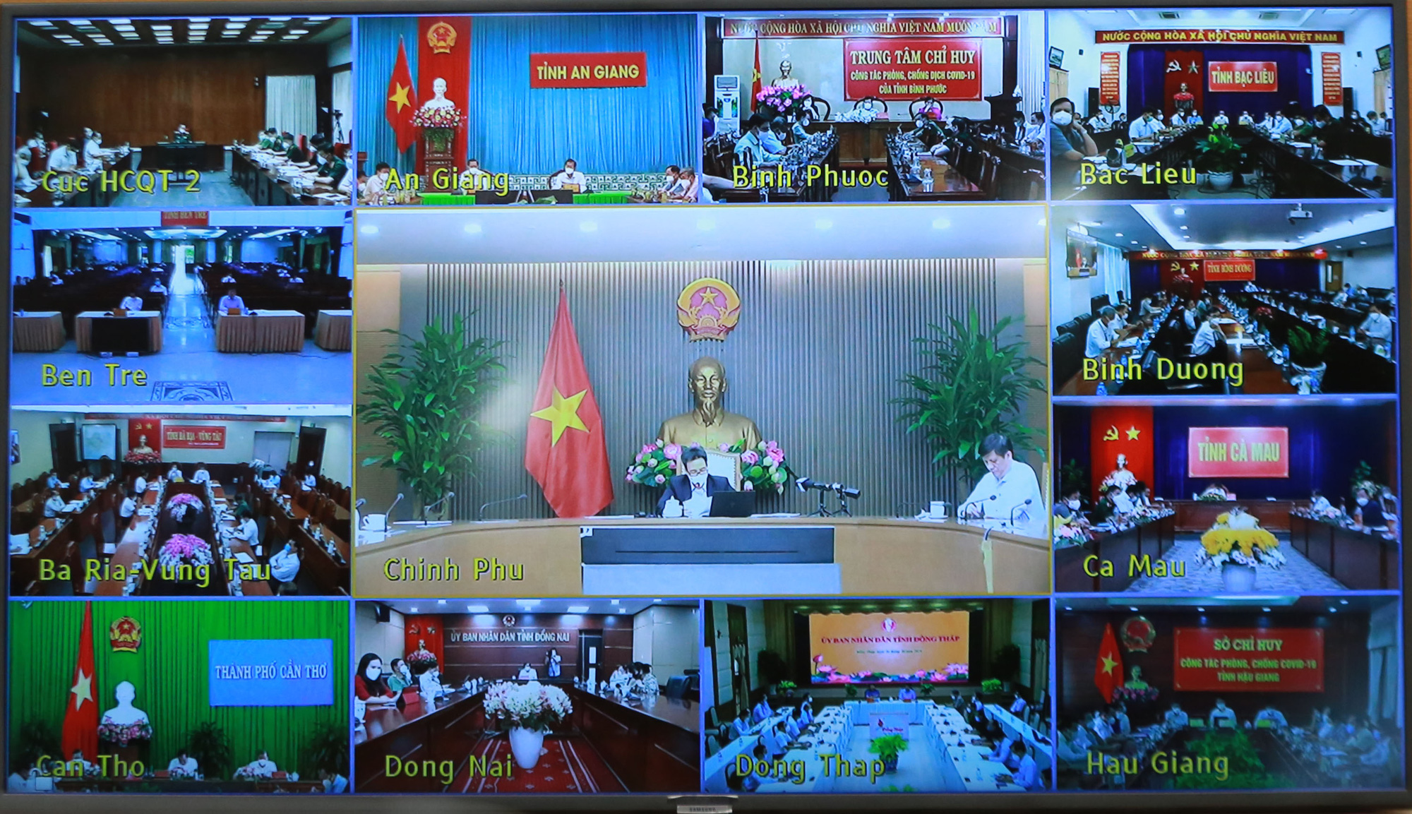 Deputy Prime Minister: Southern provinces and cities do not ignore the Covid-19 epidemic - Photo 2. Deputy Prime Minister: Southern provinces and cities do not ignore the Covid-19 epidemic - Photo 2.