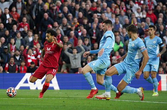 Đỉnh cao đại chiến Ngoại hạng, Man City cầm hòa nghẹt thở Liverpool - Ảnh 7. Đỉnh cao đại chiến Ngoại hạng, Man City cầm hòa nghẹt thở Liverpool - Ảnh 7.