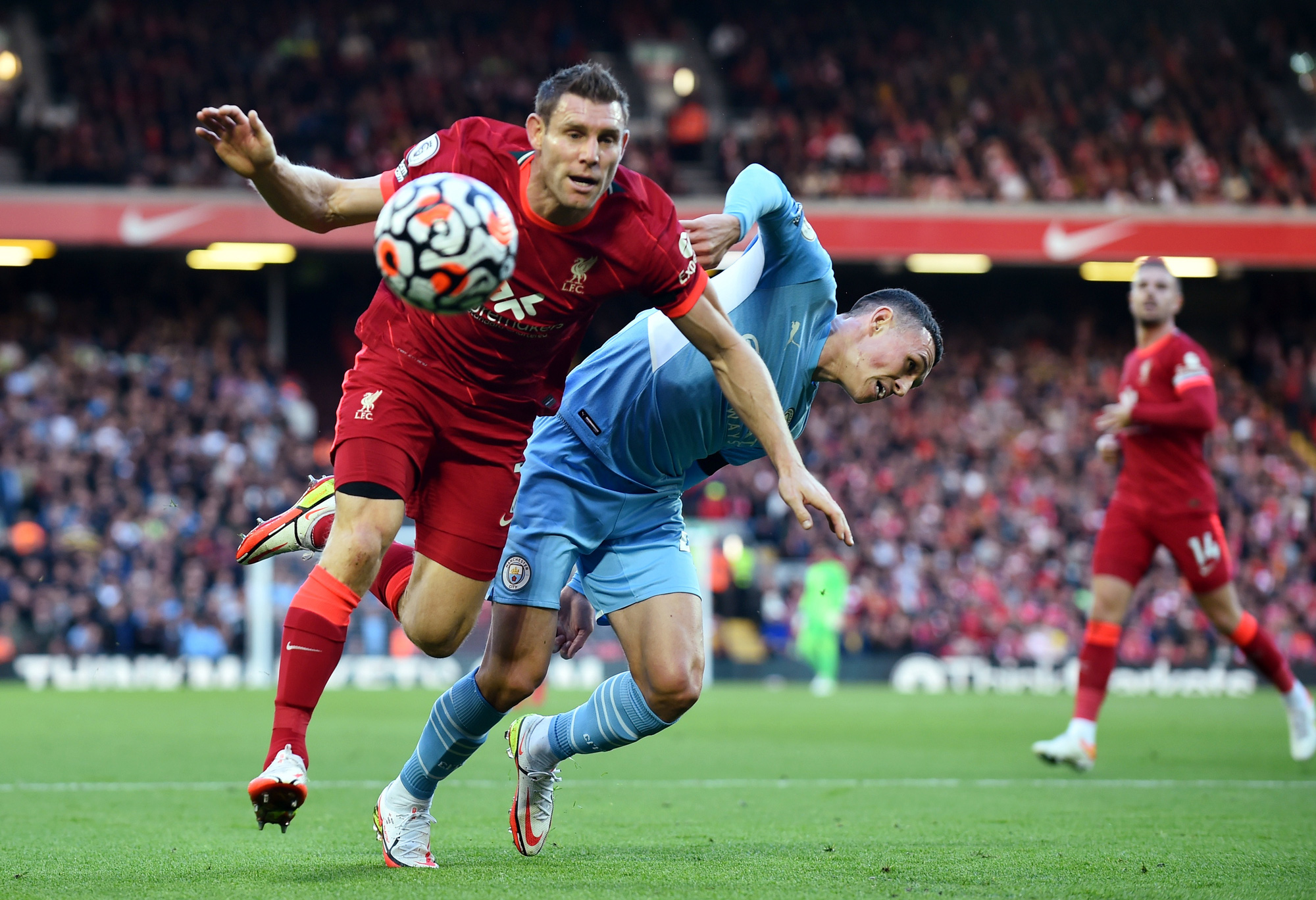Đỉnh cao đại chiến Ngoại hạng, Man City cầm hòa nghẹt thở Liverpool - Ảnh 3. Đỉnh cao đại chiến Ngoại hạng, Man City cầm hòa nghẹt thở Liverpool - Ảnh 3.