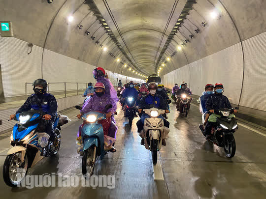 Mở hầm Hải Vân cho đoàn người đi xe máy từ phía Nam về quê - Ảnh 7.