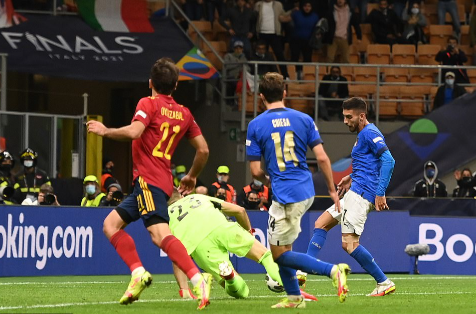 Ý sụp đổ trên sân nhà, Tây Ban Nha tranh chung kết Nations League - Ảnh 8.