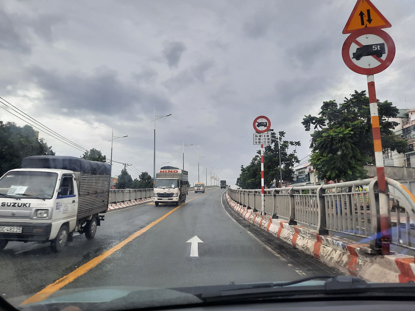 Đồng Nai: Ngày đầu bình thường mới ở TP Biên Hòa - Ảnh 2.