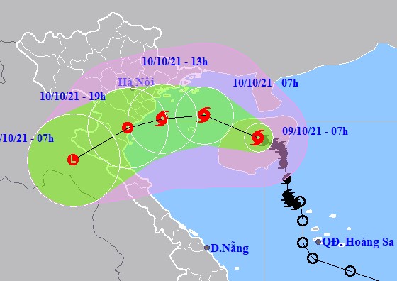 Bão số 7 giật cấp 11 vào vịnh Bắc Bộ, đổi hướng di chuyển hướng vào nước ta - Ảnh 1.