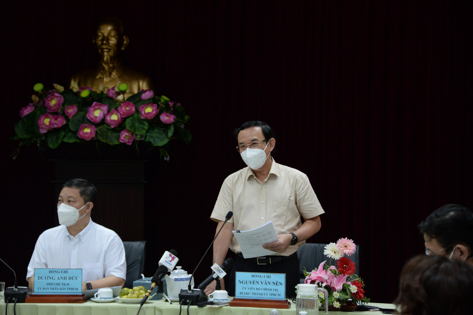 Bà thư Nguyá»…n Văn Nên: Phải đặt mục tiêu bảo vệ ngưá»i lao động lên hà ng đầu - Ảnh 1. Bà thư Nguyá»…n Văn Nên: Phải đặt mục tiêu bảo vệ ngưá»i lao động lên hà ng đầu - Ảnh 1.