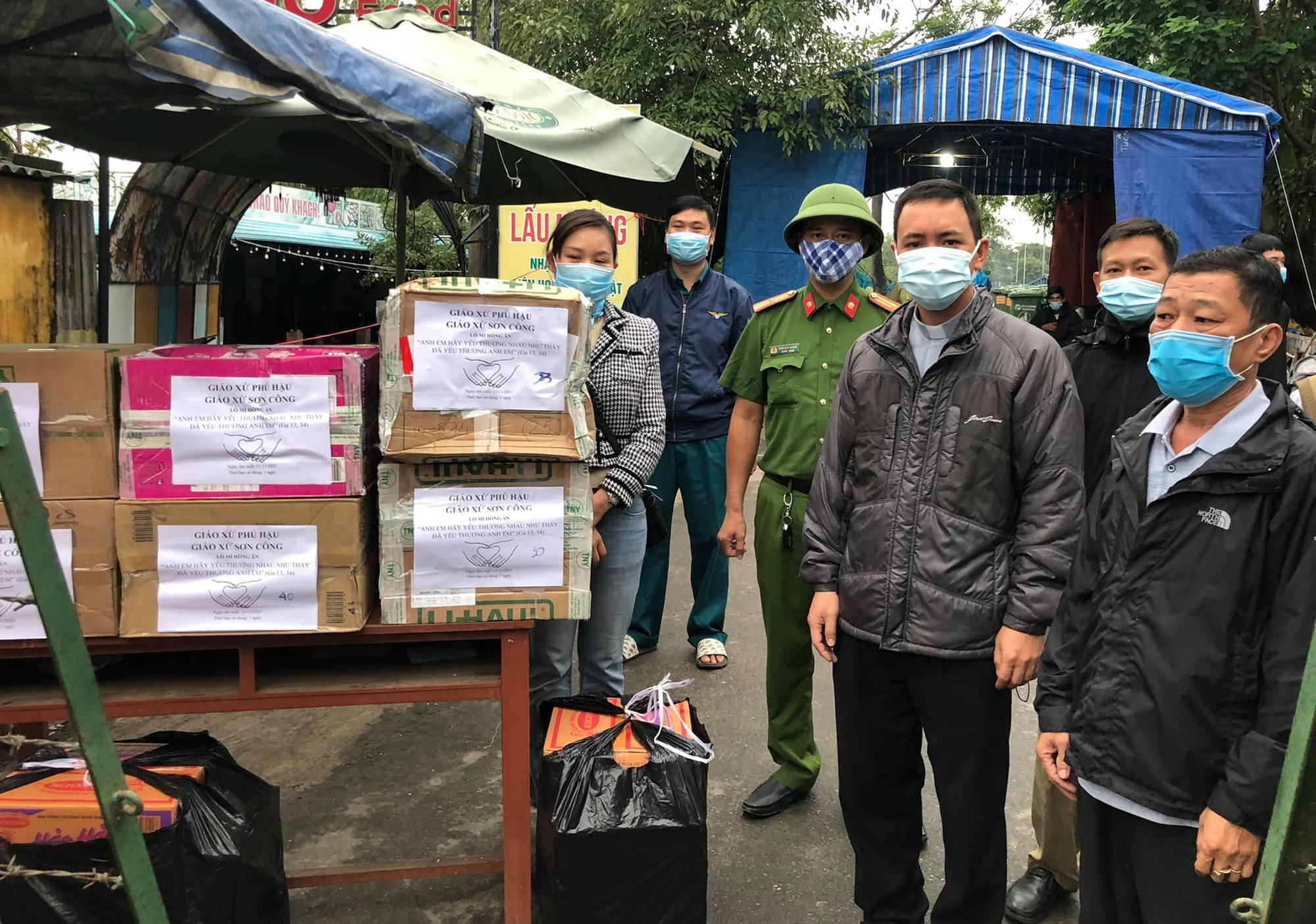 Từ ngà y 13-11, các trưá»ng ở TP Huế dạy trá»±c tuyến - Ảnh 1. Từ ngà y 13-11, các trưá»ng ở TP Huế dạy trá»±c tuyến - Ảnh 1.