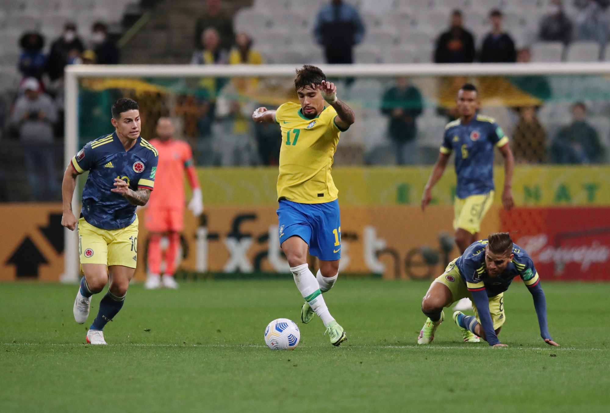 Brazil giành suất vé Nam Mỹ đầu tiên dự World Cup 2022 - Ảnh 3.