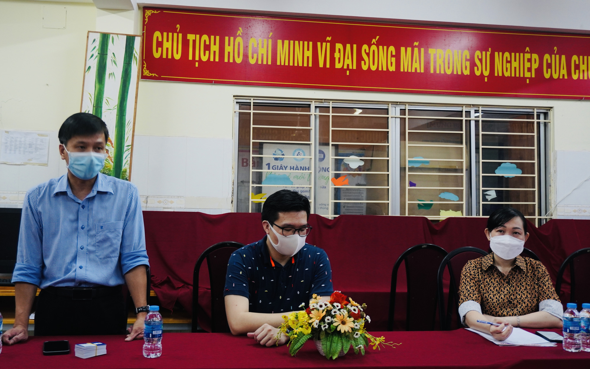 Sim Mobifone miá»…n phà đến vá»›i giáo viên, há»c sinh ở TP Thá»§ Äức - Ảnh 3. Sim Mobifone miá»…n phà đến vá»›i giáo viên, há»c sinh ở TP Thá»§ Äức - Ảnh 3.