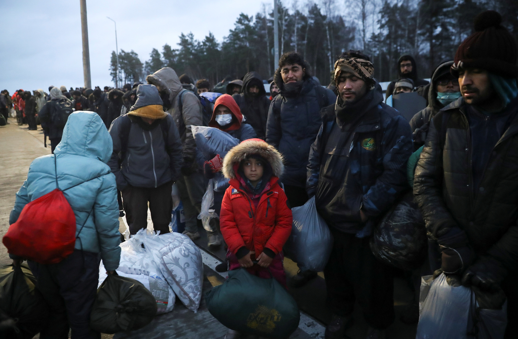 Chính phủ Belarus ra tay, biên giới “sạch bóng người di cư” - Ảnh 2. Chính phủ Belarus ra tay, biên giới “sạch bóng người di cư” - Ảnh 2.