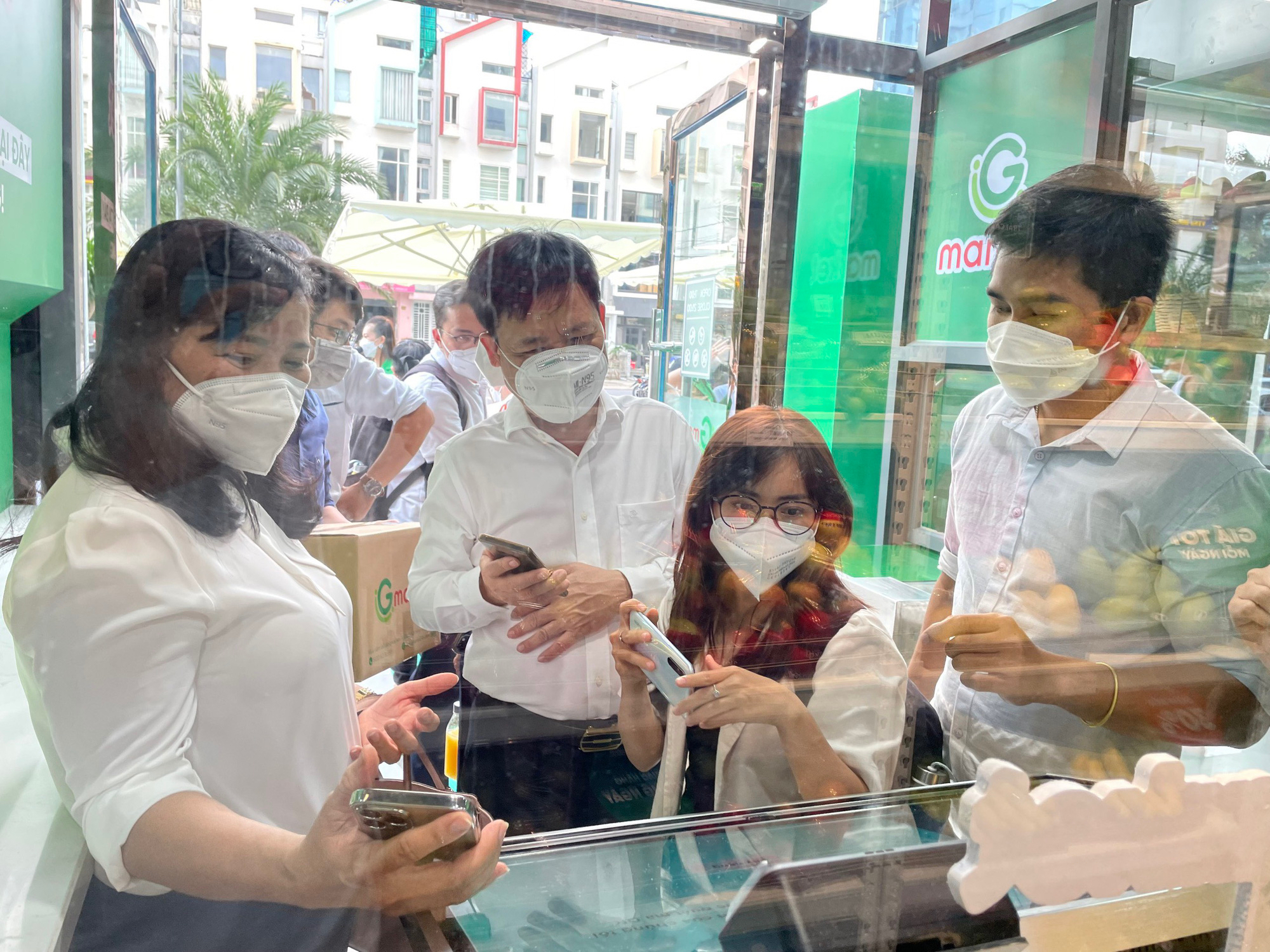 Vừa ra mắt, chợ đa năng G Market giảm giá 50% cho trên 200 sản phẩm - Ảnh 2. Vừa ra mắt, chợ đa năng G Market giảm giá 50% cho trên 200 sản phẩm - Ảnh 2.