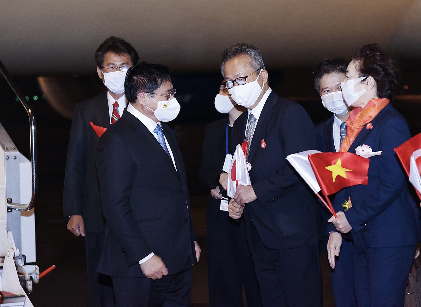 Thủ tướng Phạm Minh Chính tới Tokyo, bắt đầu thăm chính thức Nhật Bản - Ảnh 1. Thủ tướng Phạm Minh Chính tới Tokyo, bắt đầu thăm chính thức Nhật Bản - Ảnh 1.