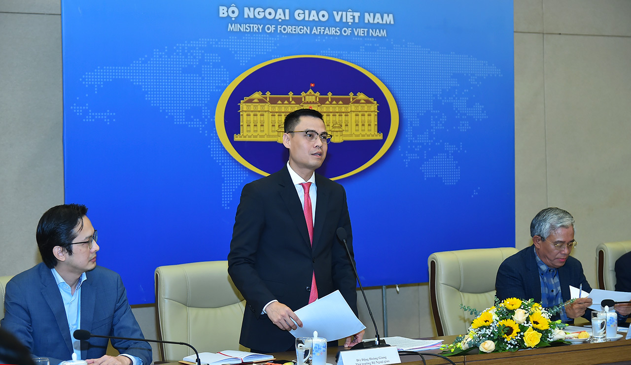Bá»™ Ngoại giao bà n cách ứng phó vá»›i các thách thức an ninh phi truyá»n thống - Ảnh 1. Bá»™ Ngoại giao bà n cách ứng phó vá»›i các thách thức an ninh phi truyá»n thống - Ảnh 1.