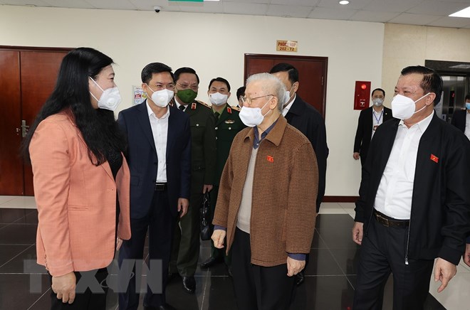 Tổng Bà thư Nguyá»…n Phú Trá»ng: Hạnh phúc không chỉ ở chá»— nhiá»u tiá»n, lắm cá»§a - Ảnh 3. Tổng Bà thư Nguyá»…n Phú Trá»ng: Hạnh phúc không chỉ ở chá»— nhiá»u tiá»n, lắm cá»§a - Ảnh 3.
