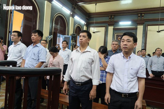Thứ trưởng Bộ Y tế Trương Quốc Cường bị khởi tố - Ảnh 2.