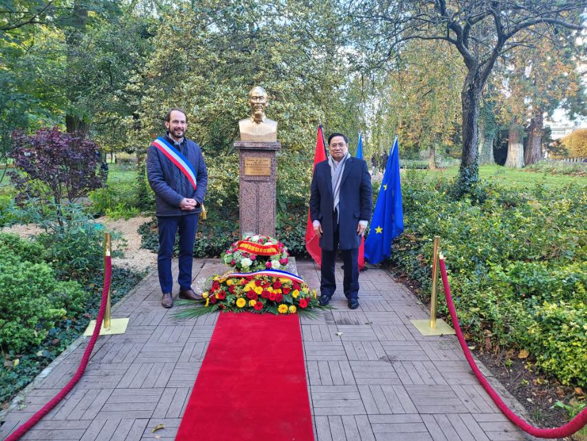 Thá»§ tướng Phạm Minh ChÃnh và Thá»§ tướng Pháp Jean Castex chứng kiến ký nhiá»u thá»a thuáºn hợp tác - Ảnh 6. Thá»§ tướng Phạm Minh ChÃnh và Thá»§ tướng Pháp Jean Castex chứng kiến ký nhiá»u thá»a thuáºn hợp tác - Ảnh 6.