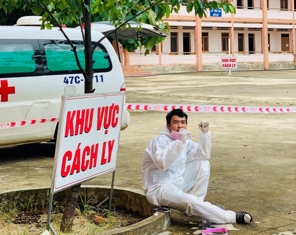 Chiếc xe cứu thương nổi tiếng nhất Äắk Lắk - Ảnh 3. Chiếc xe cứu thương nổi tiếng nhất Äắk Lắk - Ảnh 3.