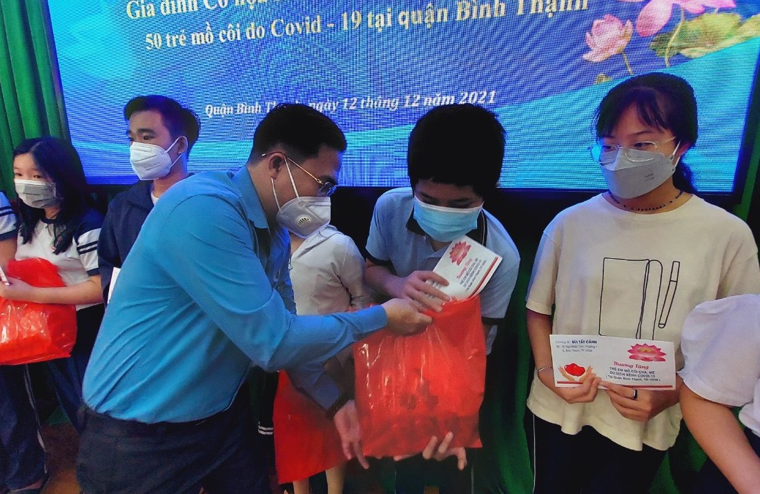 Xúc động với di nguyện của cố họa sĩ Bùi Tất Cảnh - Ảnh 1. Xúc động với di nguyện của cố họa sĩ Bùi Tất Cảnh - Ảnh 1.